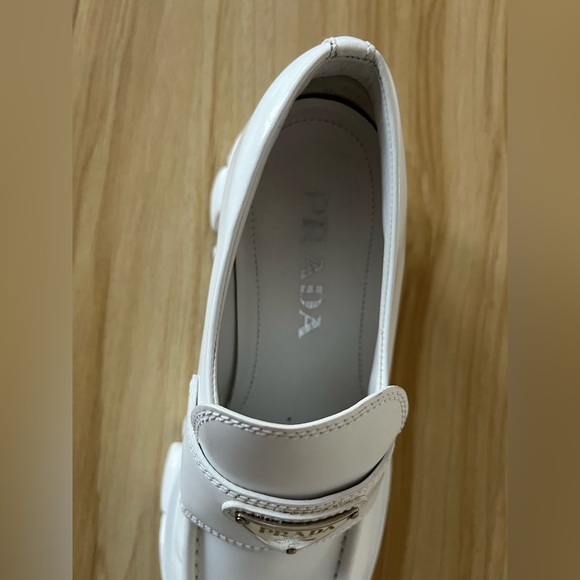 Prada monolith loafers - Picture 4 of 5